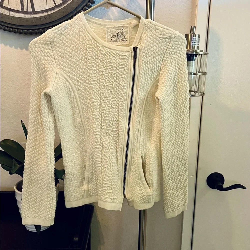 Anthropologie Angel of the North Sweater with front zipper and pockets - Picture 1 of 3